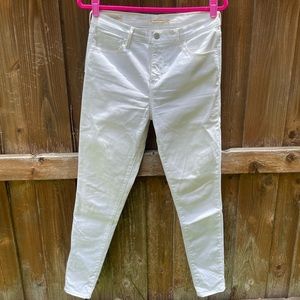 Levi’s 720 High Rise Super Skinny Jeans White